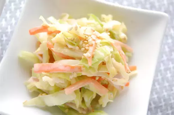 「水っぽくならない！味が馴染んで美味～♡昔ながらの「コールスローサラダ」にトライ！」の画像