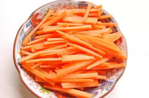 「水っぽくならない！味が馴染んで美味～♡昔ながらの「コールスローサラダ」にトライ！」の画像