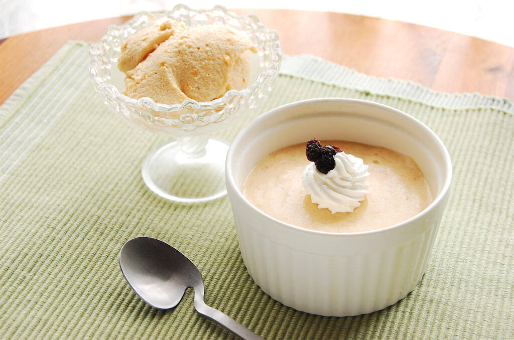 【熟しすぎ柿で絶品スイーツ♡】作りおきの冷凍柿で「柿ムース」作ってみた！混ぜて冷やすだけでとろける～