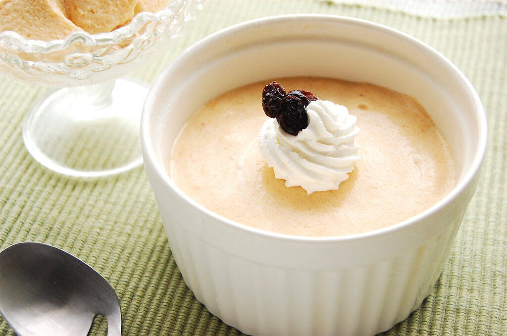 【熟しすぎ柿で絶品スイーツ♡】作りおきの冷凍柿で「柿ムース」作ってみた！混ぜて冷やすだけでとろける～