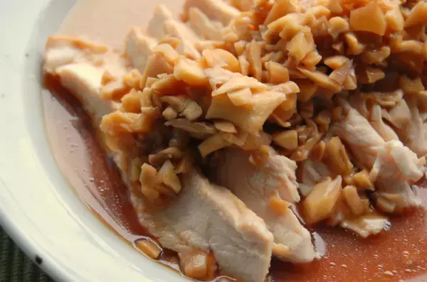 「【雪国まいたけ公式】舞茸パワーで「鶏むね肉で作る鶏チャーシュー」のやわらかさに度肝を抜かれまくり【1.3万いいね！】」の画像