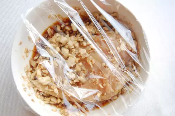 「【雪国まいたけ公式】舞茸パワーで「鶏むね肉で作る鶏チャーシュー」のやわらかさに度肝を抜かれまくり【1.3万いいね！】」の画像