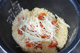 「【夏の黄金コンビ】ミニトマト×新しょうがで爽快すぎる炊き込みご飯作ってみた！ゴマ油で中華風に激変♪」の画像7