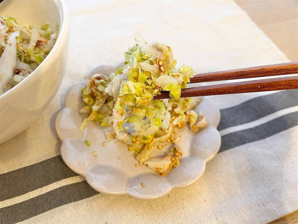 【あえての生食】白菜で酒が飲める♪「にんにくみそマヨサラダ」作ってみた！コクと甘味のハーモニー、優勝♪