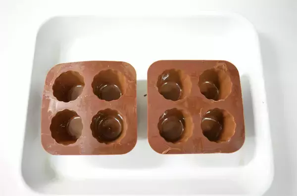 「SNSで4.7万いいね！「キャラメルボンボン」作ってみた！材料3つでパリとろ♡感動の味♪【森永製菓公式】」の画像