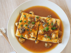 【志麻さんのおしゃレシピ】和洋折衷「豆腐ステーキのカキソース」に挑戦！牡蠣とバターの旨味まみれ♡