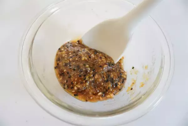 「余ったご飯で「五平餅」作ってみた！潰して焼くだけ簡単♪もちもち香ばしい秘密はミックスナッツ!?【農家直伝】」の画像