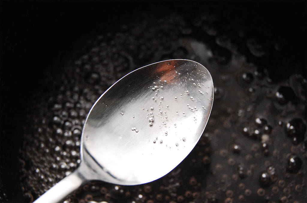 【ジャムよりフレッシュ】煮込んで10分！果肉ゴロゴロ「りんごのさっと煮」作ってみた♪皮と種も使うって!?