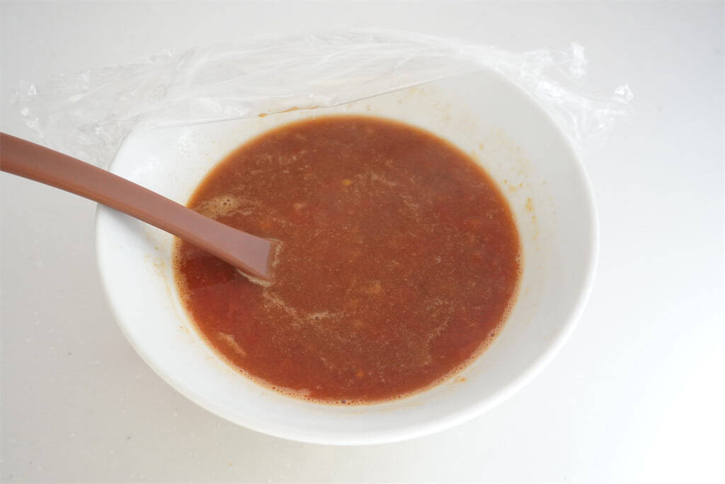 【レンチン3分で本格カレー】飴色玉ねぎ1/2個凝縮！即席オニオンスープで「おひとりさま感激カレー」作ってみた！