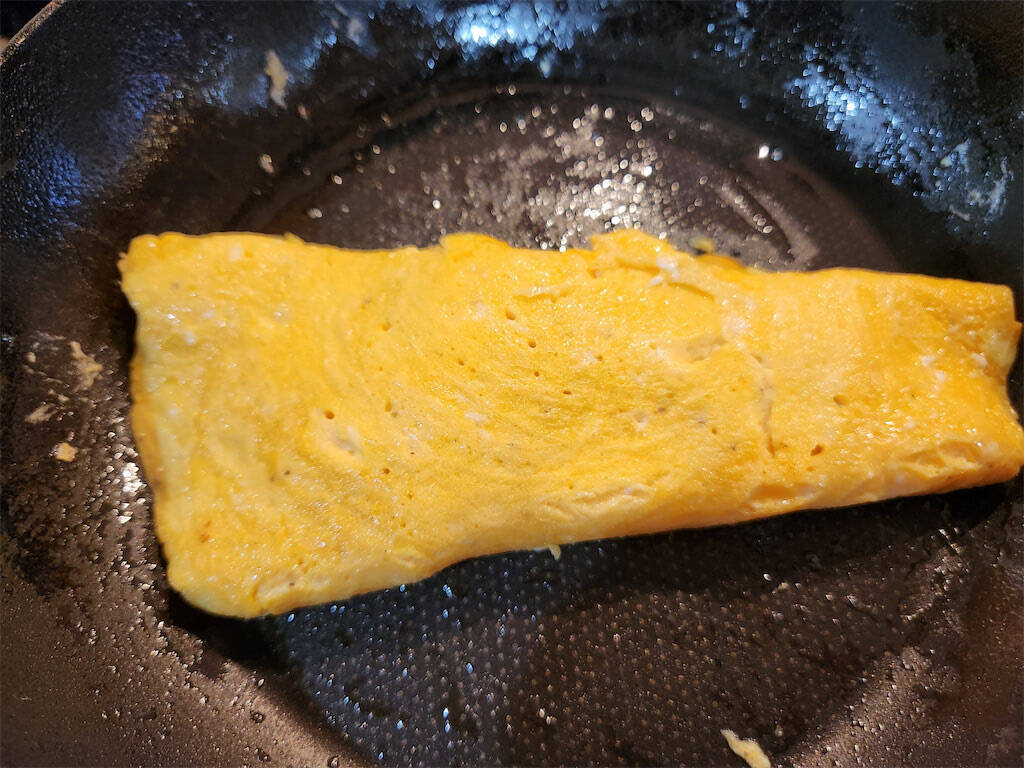 【シェフの超技術】「オムレツの表面をツヤツヤにする方法」に挑戦！ホテル級のオムレツを作るワザ