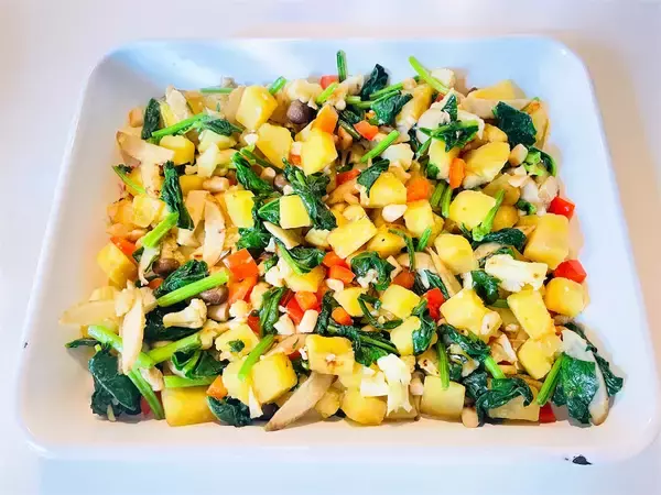 「【ホケミでお惣菜】野菜たっぷり「農家ならではケークサレ」作ってみた♪冷蔵庫の余り野菜でOK！」の画像