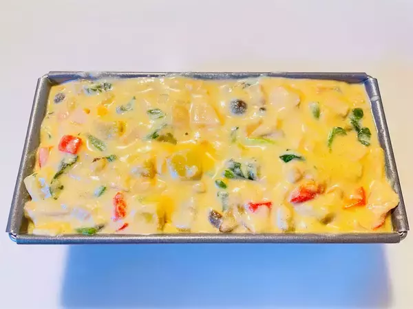 「【ホケミでお惣菜】野菜たっぷり「農家ならではケークサレ」作ってみた♪冷蔵庫の余り野菜でOK！」の画像