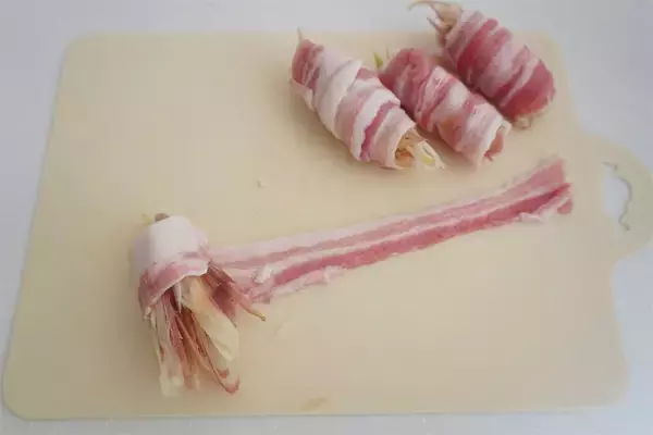 「【薬味じゃない食べ方】香りが食欲そそる「ミョウガの豚バラ肉巻き」作ってみた！辛みも爽やか〜【農家直伝】」の画像