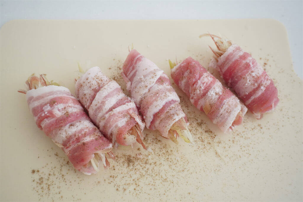 【薬味じゃない食べ方】香りが食欲そそる「ミョウガの豚バラ肉巻き」作ってみた！辛みも爽やか〜【農家直伝】