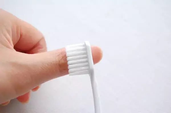 「【新説・歯ブラシ交換】「毛先が広がったら…」はもう古い⁉歯ブラシ交換の正しい時期と選び方をチェックしてみた♪」の画像