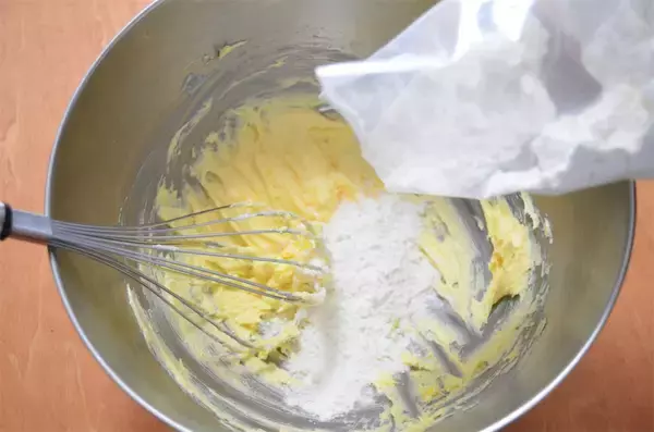 「【初心者歓迎】サクほろ食感がたまらん「ディアマンクッキー」はホケミでできる！型抜きも不要♪【森永製菓】」の画像