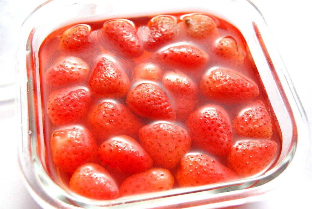 【いちごを3週間楽しむ裏ワザ】旬を過ぎても「まるごとフレッシュ煮」ならおいしさキープ！濃厚でジューシー♪