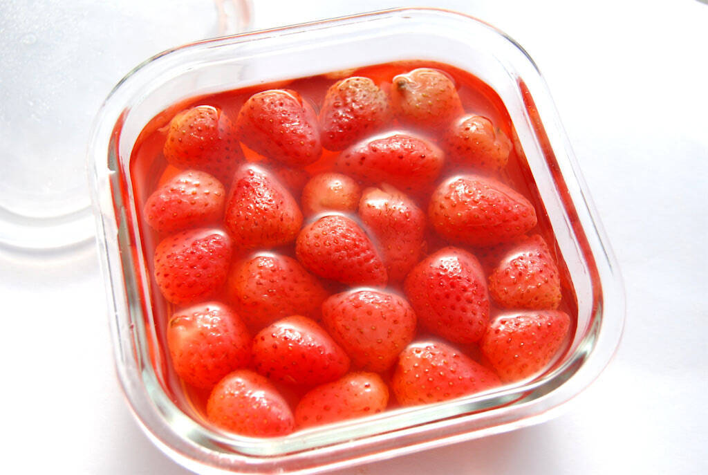 【いちごを3週間楽しむ裏ワザ】旬を過ぎても「まるごとフレッシュ煮」ならおいしさキープ！濃厚でジューシー♪