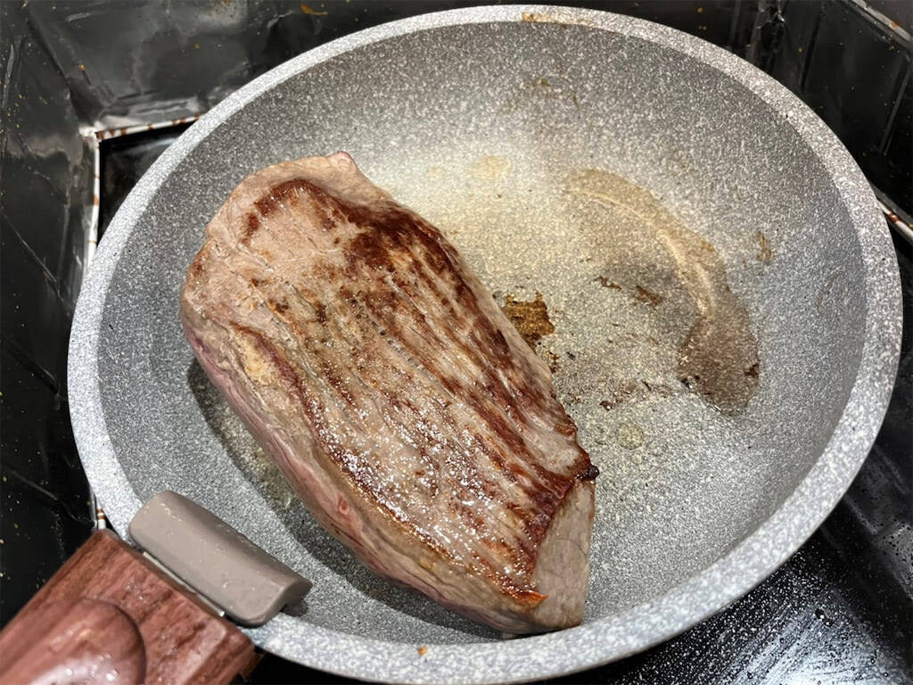 【調理の裏ワザ】3.2万いいね！の「ローストビーフ」作ってみた！炊飯器ならしっとり柔らか～く仕上がります