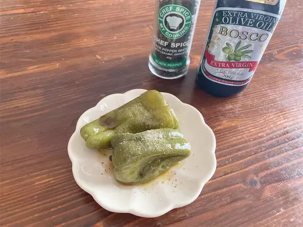 「【ピーマン大量消費】口の中でトロンと消える♡「丸ごと煮びたし」作ろう！種やワタ、ヘタまで旨っ【包丁いらず】」の画像
