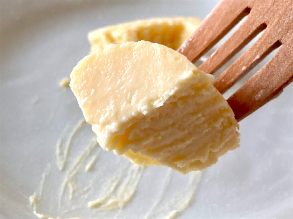 【材料4つ】炊飯器にお任せ♪小麦粉も生クリも不使用なのに…なめらか～な「濃厚チーズケーキ」に挑戦！