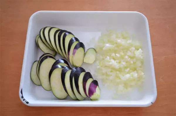 「【なすは「油ナシ」で焼くべし】そのままミートグラタンにのせたら大正解♡軽い食べ心地なのに濃厚な食べ応え♪」の画像