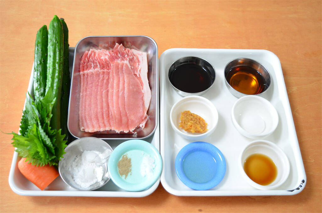 【ポリポリ食感がお肉にマッチ】なんときゅうりを巻く「肉巻き」作ってみた！オイキムチっぽいけど和風♪
