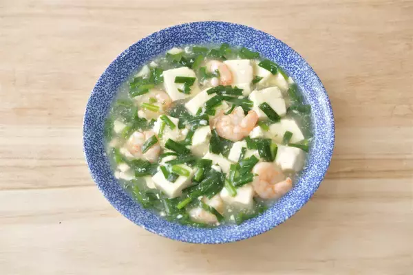 「【ニラ農家直伝レシピ】豆腐にニラあんが絡む～「豆腐のニラあんスープ」あっさり味で暑い日にも◎」の画像