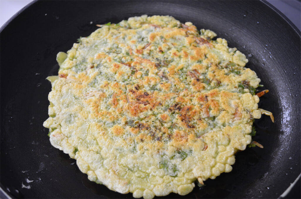 【パセリ大量消費】ただの飾りはもったいない！「パセリのチヂミ」に挑戦!!干しエビの旨味に爽やか風味が絡む～