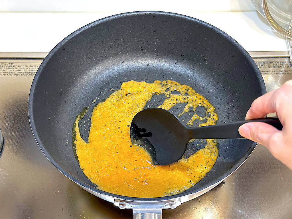 【もう煮崩れない】里芋の煮っころがし作ろう！え、まず素揚げにする!?濃厚味噌ニンニク風味で白メシ消滅♡