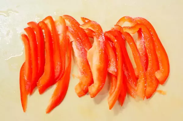 「【カルパッチョ刺身の切り方】鯛は「そぎ造り」で見た目プロ級に♪初心者でもカンタンに切れた～！」の画像