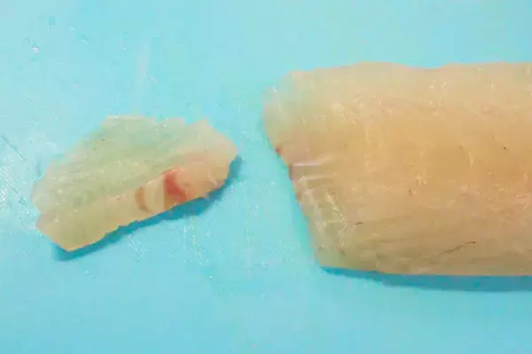 「【カルパッチョ刺身の切り方】鯛は「そぎ造り」で見た目プロ級に♪初心者でもカンタンに切れた～！」の画像
