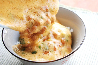 【夏はシャバシャバだっ】そんでもってフワフワな「納豆飯」作ろう！食欲なくてもズルズル喉を通るぜ♡