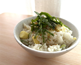 【旬の食材で薬膳！】ヤングコーン＆枝豆で夏満載の「炊き込みご飯」作ってみた！むくみ対策にも◎だって♪
