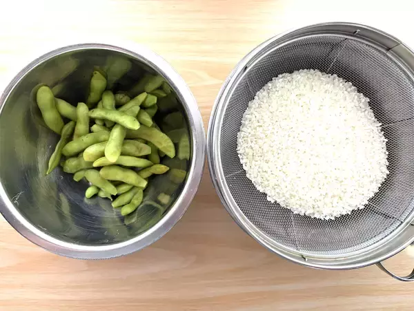 「【旬の食材で薬膳！】ヤングコーン＆枝豆で夏満載の「炊き込みご飯」作ってみた！むくみ対策にも◎だって♪」の画像