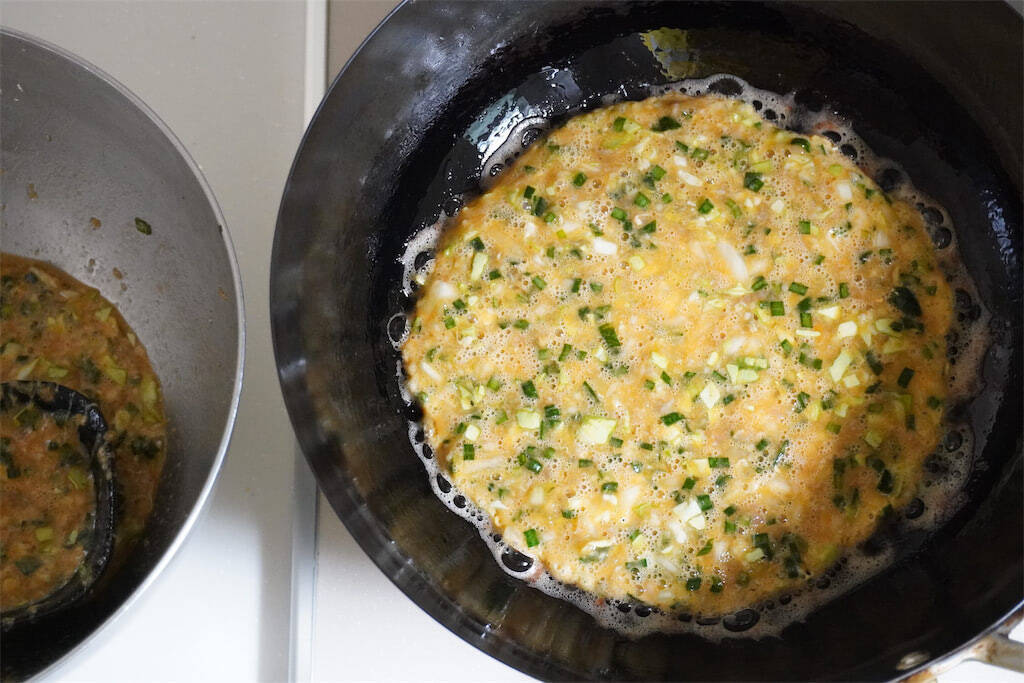 【衝撃レシピ】餃子の具を卵でとじる!?「たまごギョーザ」作ってみた！絶妙なるまろやかさ…【農家直伝】