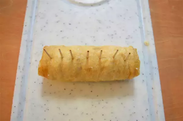 「【ハマる新食感】かぼちゃサラダを巻く？油揚げで!?「和風かぼちゃピンチョス」作ってみた！【お弁当にも◎】」の画像