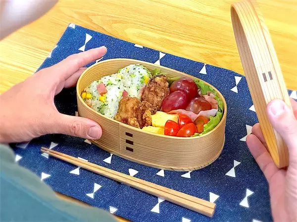 「【意外な組み合わせ】ブロッコリーが主役のおにぎり爆誕!?独特のホロッと食感…からのベーコンの旨味ジュワン♡」の画像