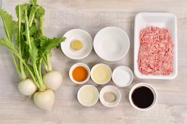 「【かぶが極甘に】香ばしく焼き目をつけて！「かぶと豚ひき肉のあんかけ」がご飯泥棒すぎる～【青髪のテツ】」の画像