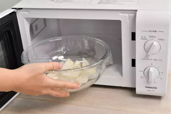 「【かぶが極甘に】香ばしく焼き目をつけて！「かぶと豚ひき肉のあんかけ」がご飯泥棒すぎる～【青髪のテツ】」の画像