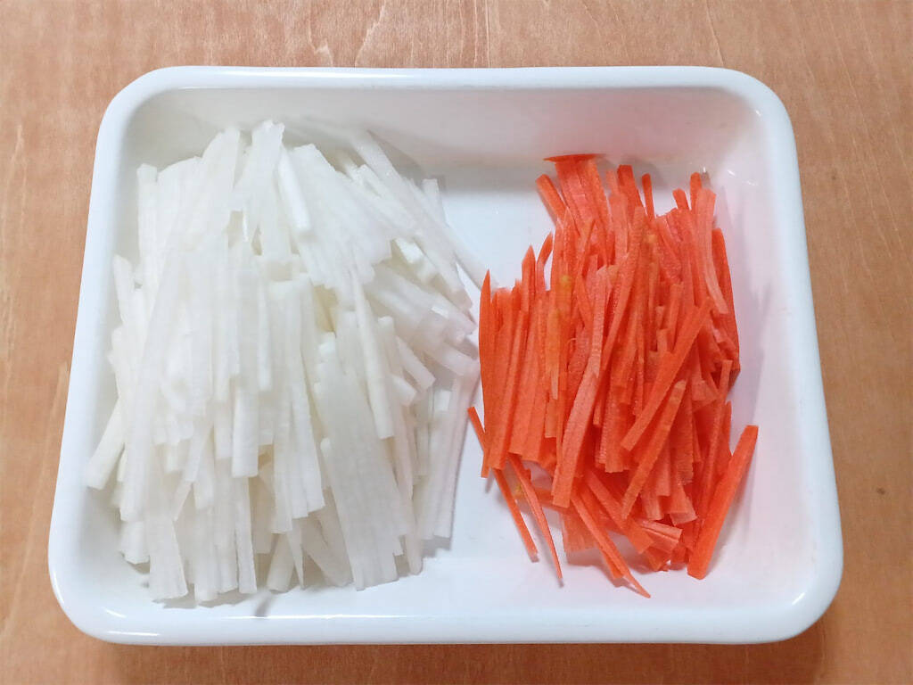 【コキュッと快食感】「つきこんにゃく」って知ってる!?細長で食べ応え◎辛子明太子と炒めてみた！【農家直伝】