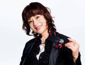 【大地真央さんインタビュー】圧倒的な美と健康の秘訣は「猫」!?古希を迎えても最前線で輝き続ける理由とは