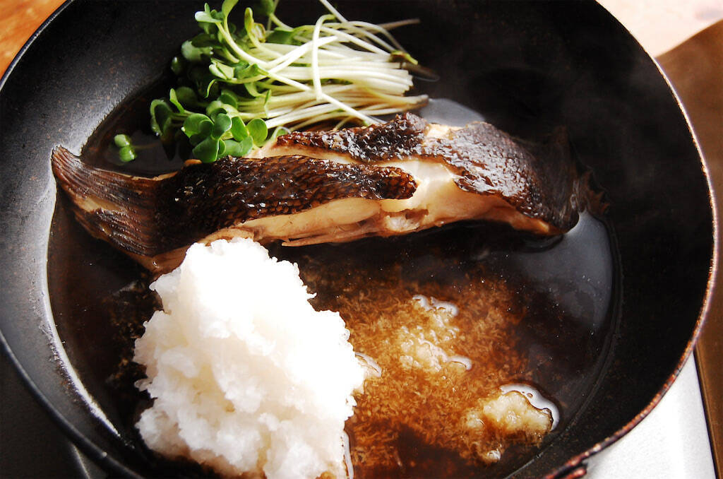 【ふわっととろける♡】胃腸が重たいので「カレイのおろし煮」作ってみた！甘くてやさし〜えっ老化防止にも!?
