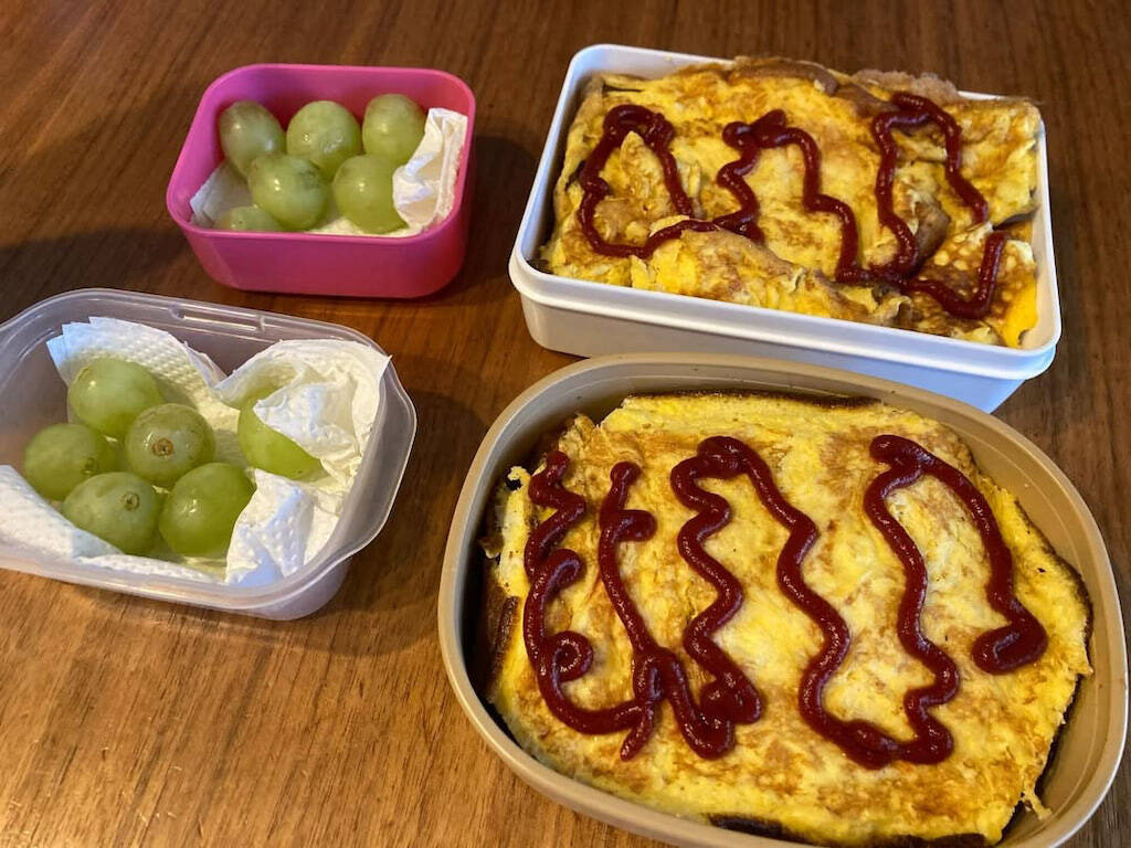 【お弁当、大変すぎた】もしやこの早朝タスク十数年続くの!?心配で夜しか寝られない件【Ayumiの漫画】