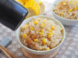 「【芯まで炊くのが正解だった！】風味別格「とうもろこしの炊き込みご飯」作ってみた！バターじょうゆに沼る～♡」の画像11