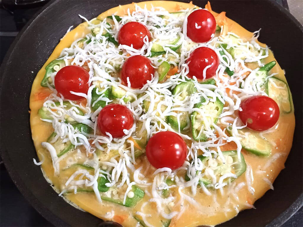 【シン・オムレツ】ピザ…ではなく「包まないオムレツ」です！9割野菜ってもうサラダじゃん？【農家直伝】