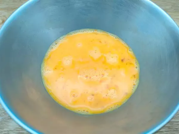 「【鳥羽流TKG】「やばいタレの卵かけご飯」に挑戦！ミシュランシェフ激推し“万能ニラ醤油”がウマ過ぎた！」の画像