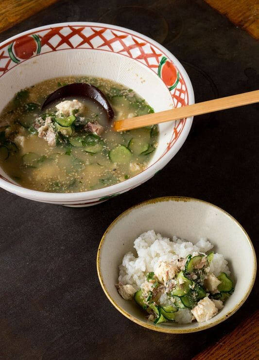 【野﨑洋光さんの時短メシ】お茶漬け感覚で作れる「サバ缶冷や汁」が旨すぎた！腸活にもなるって万能すぎる♡