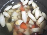「【絶品！郷土メシ】群馬県の幅広な小麦粉麺「おっきりこみ」を作ってみた！下茹でナシで直接つゆに入れる!?」の画像9
