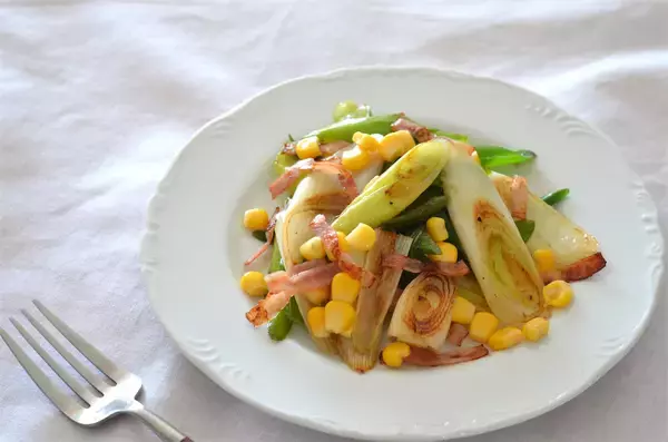 「【長ねぎを究極に甘くする農家のワザ】焼く前の「ひと手間」でスイーツ級のとろ甘に♡太～いネギがオススメ♪」の画像